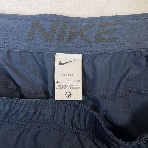 Nike Dri-FIT Men's 9" Woven Training Blue Shorts- DM6617-451 NWT- Men XL - Picture 4 of 6